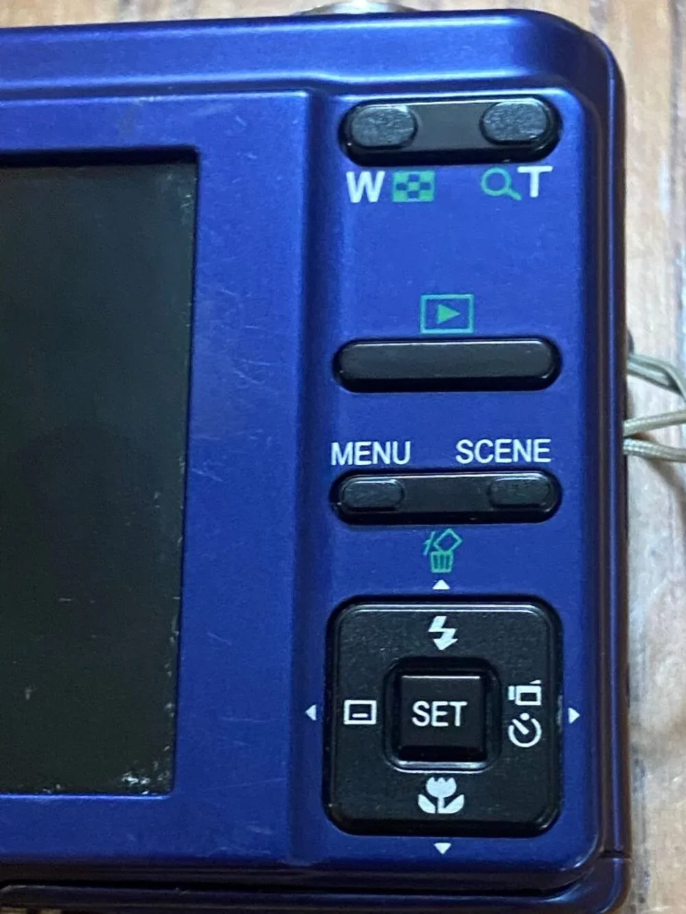 Sanyo VPC-S120 Blue 12.1MP Digital Camera Tested w/ Memory Card